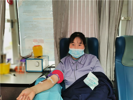 人民警察一心為民，捋袖捐血鐵血柔情——安康市公安局積極開展冬季獻血活動